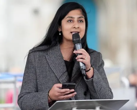 The Coventry South MP Consults Defamation Legal Experts Following Row With Jeremy Corbyn Regarding Party Funds